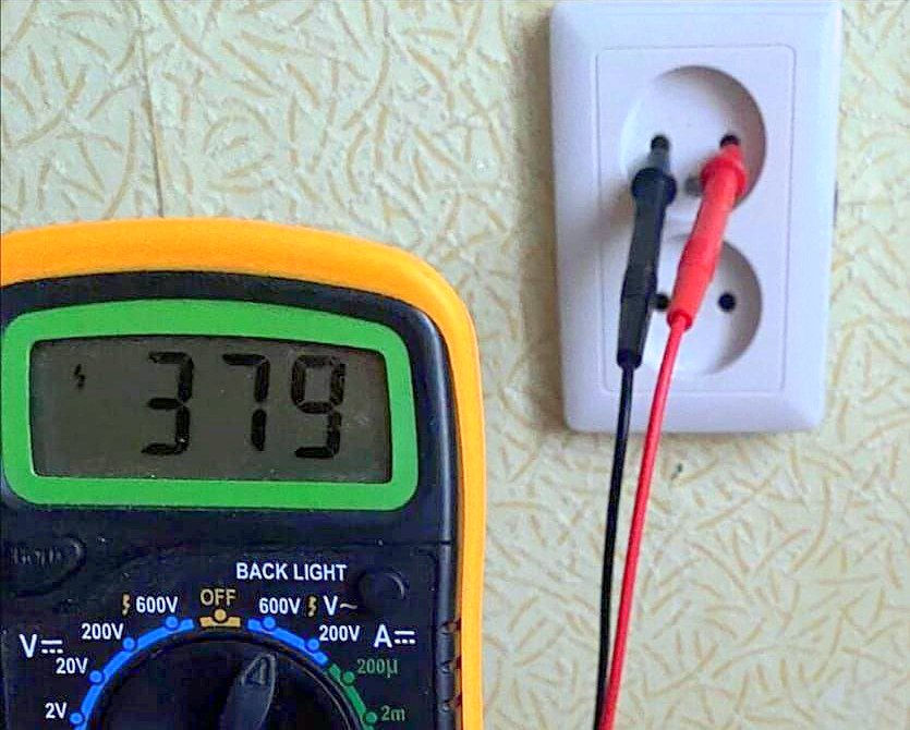 380 Вольт! На Ключах в 5-этажном доме из-за скачка напряжения сгорели ...